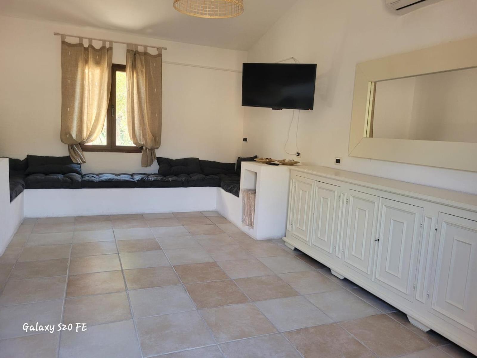 Residenza Degli Ulivi Διαμέρισμα Όλμπια Εξωτερικό φωτογραφία